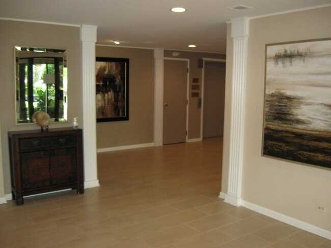 2020 Chestnut Ave #406 - Photo 4 of 23