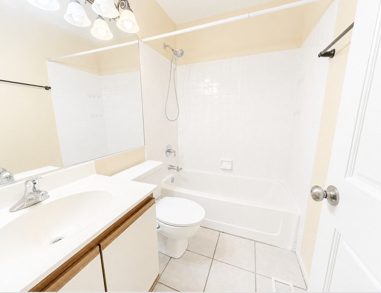 130 Park Ridge Ct #130 - Photo 7 of 16