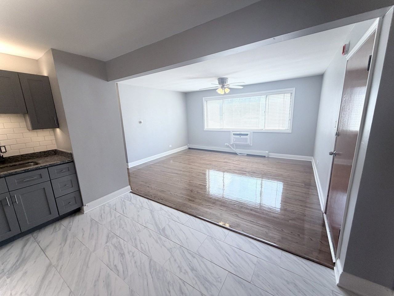 2069 N 18th Ave - Photo 4 of 20