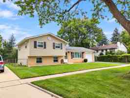 featured image of 476 Raupp Blvd