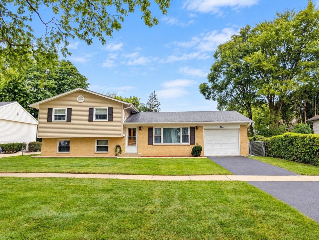 476 Raupp Blvd - Photo 2 of 2