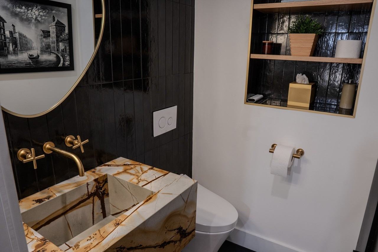 4738 W Pratt Ave - Photo 4 of 29