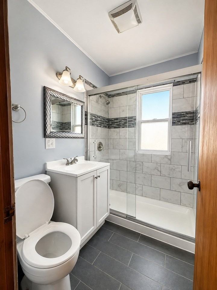 2730 N Whipple St #2 - Photo 4 of 4