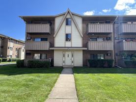 8 Echo Ct #2 - Photo 1 of 1