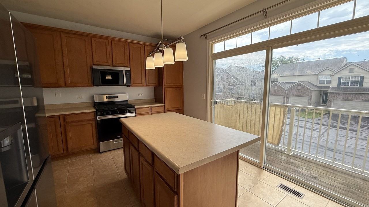 5305 Cobblers Xing - Photo 6 of 14