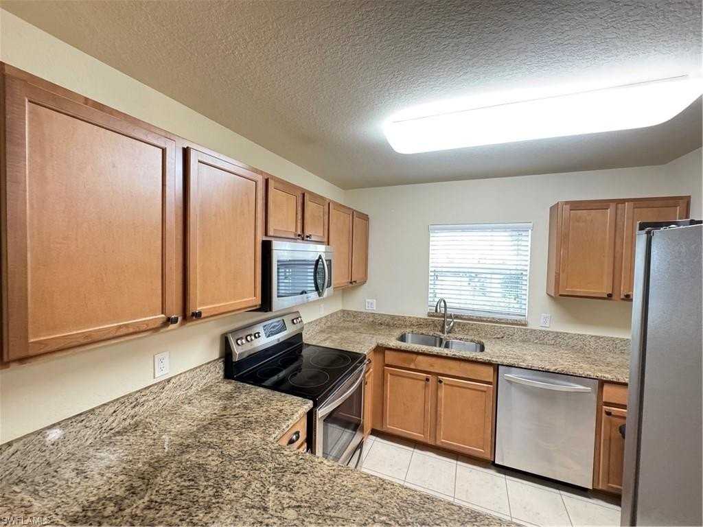 9077 Gervais Cir #904 - Photo 3 of 22