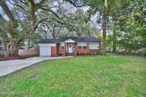 featured image of 2721 Algonquin Ave