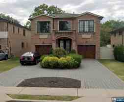 750 E Edgewater Ave #1stFL - Photo 1 of 1