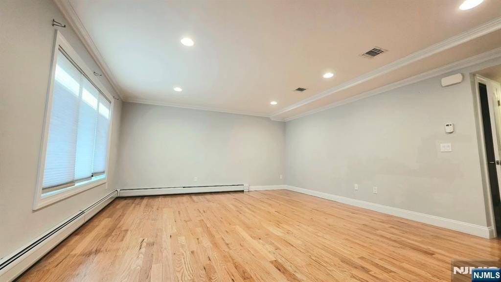 750 E Edgewater Ave #1stFL - Photo 4 of 12