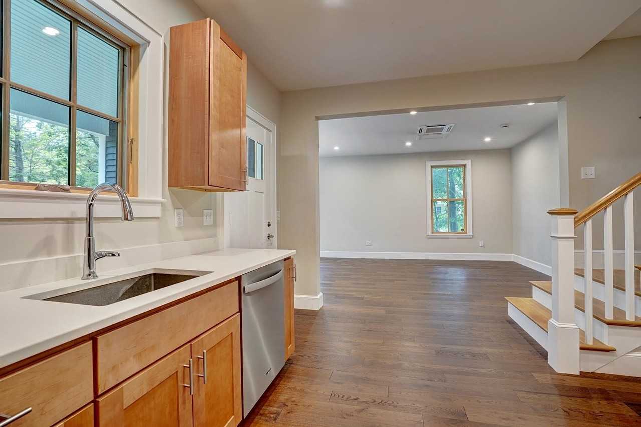 59 Central Rd #ADU - Photo 7 of 24