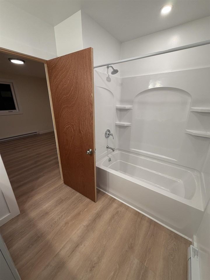 16 Snow Ave #2 - Photo 6 of 7