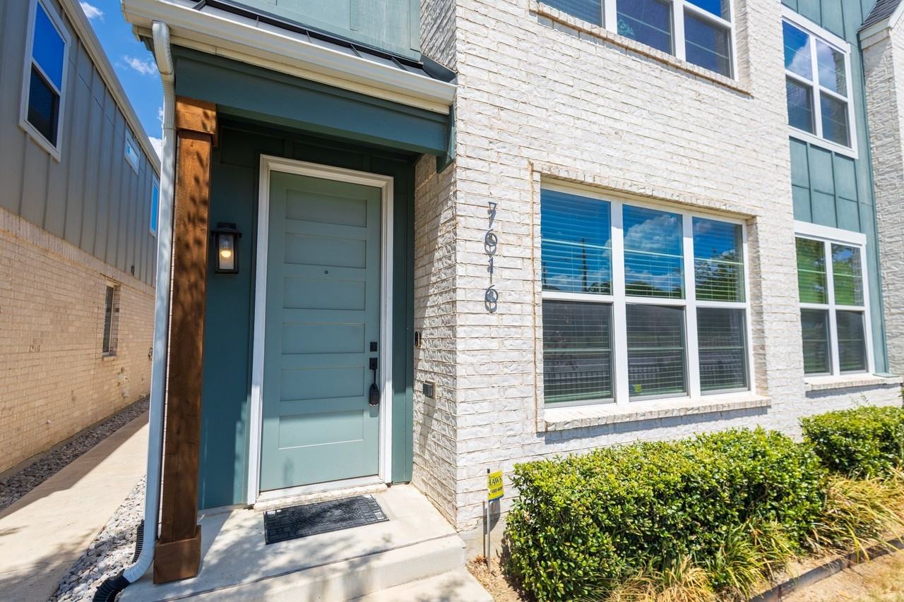 7616 Resting Mews - Photo 5 of 32