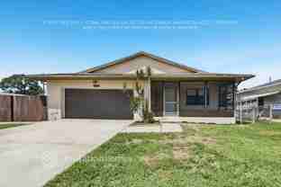 555 Freeport Ave N - Photo 1 of 1