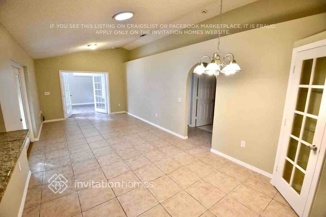 1043 W Riviera Blvd - Photo 6 of 21