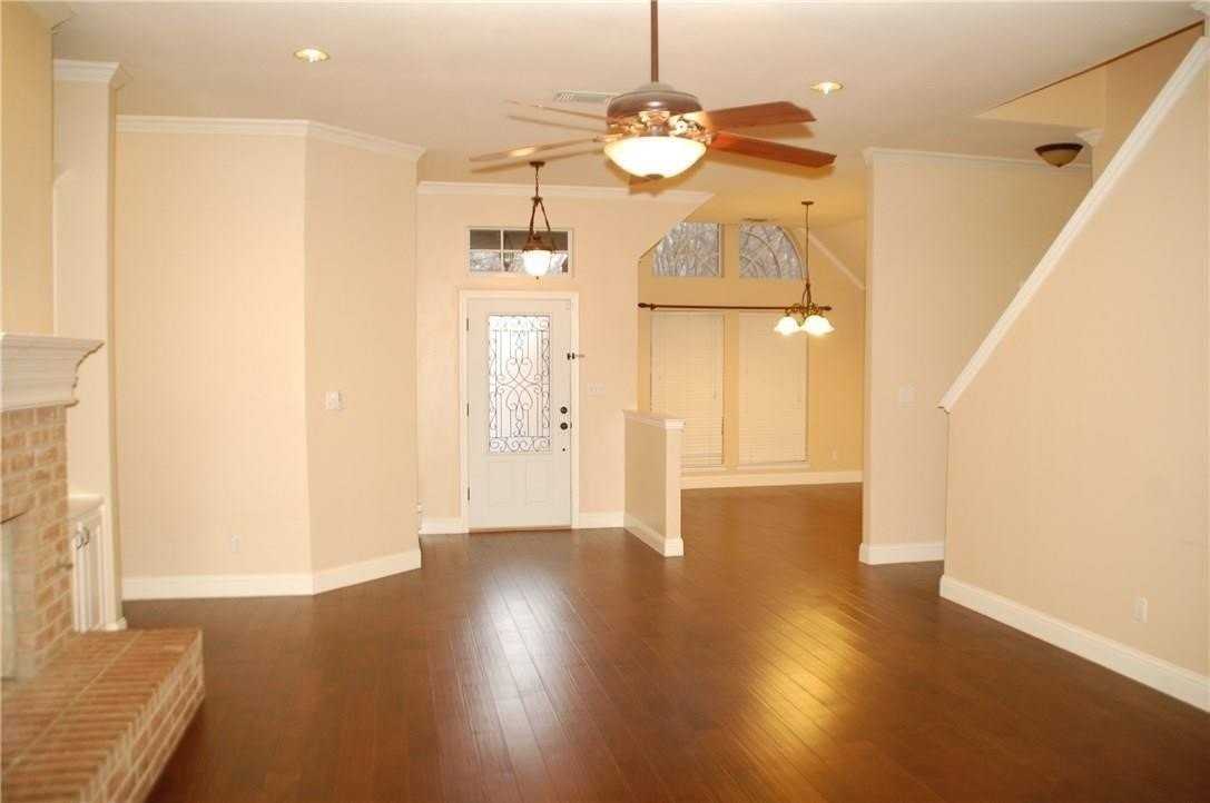 1522 Cat Mountain Trl - Photo 3 of 36