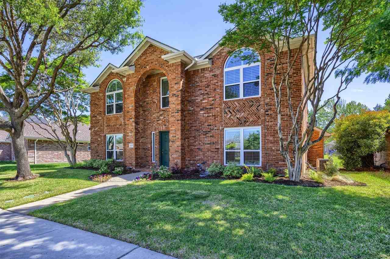3217 Orchid Dr - Photo 2 of 40