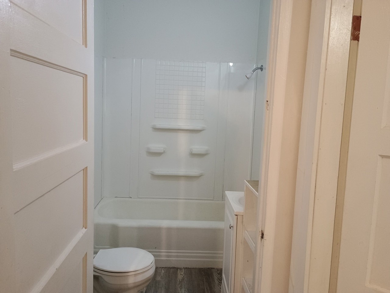 310 Monroe St - Photo 6 of 10