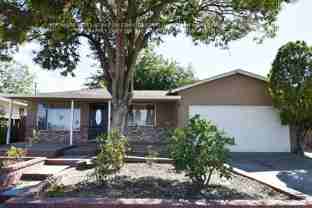 284 Yosemite Dr - Photo 1 of 1
