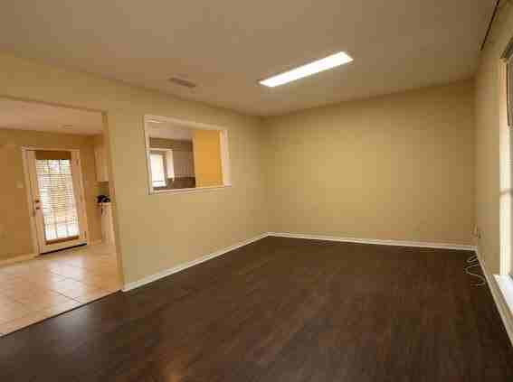 522 La Salle Dr - Photo 6 of 14