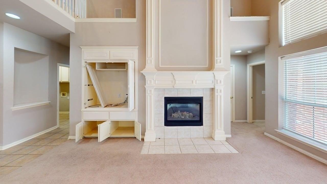 8601 Spectrum Dr - Photo 6 of 24