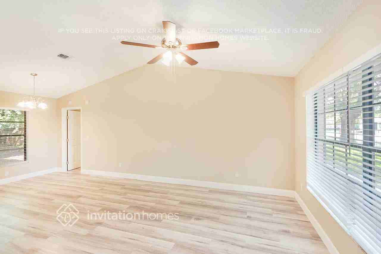 1508 Blueteal Dr - Photo 4 of 29