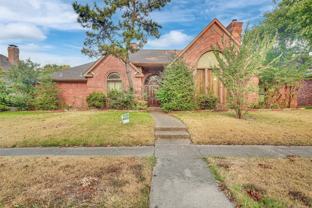 2105 Rolling Oak Ln - Photo 1 of 1