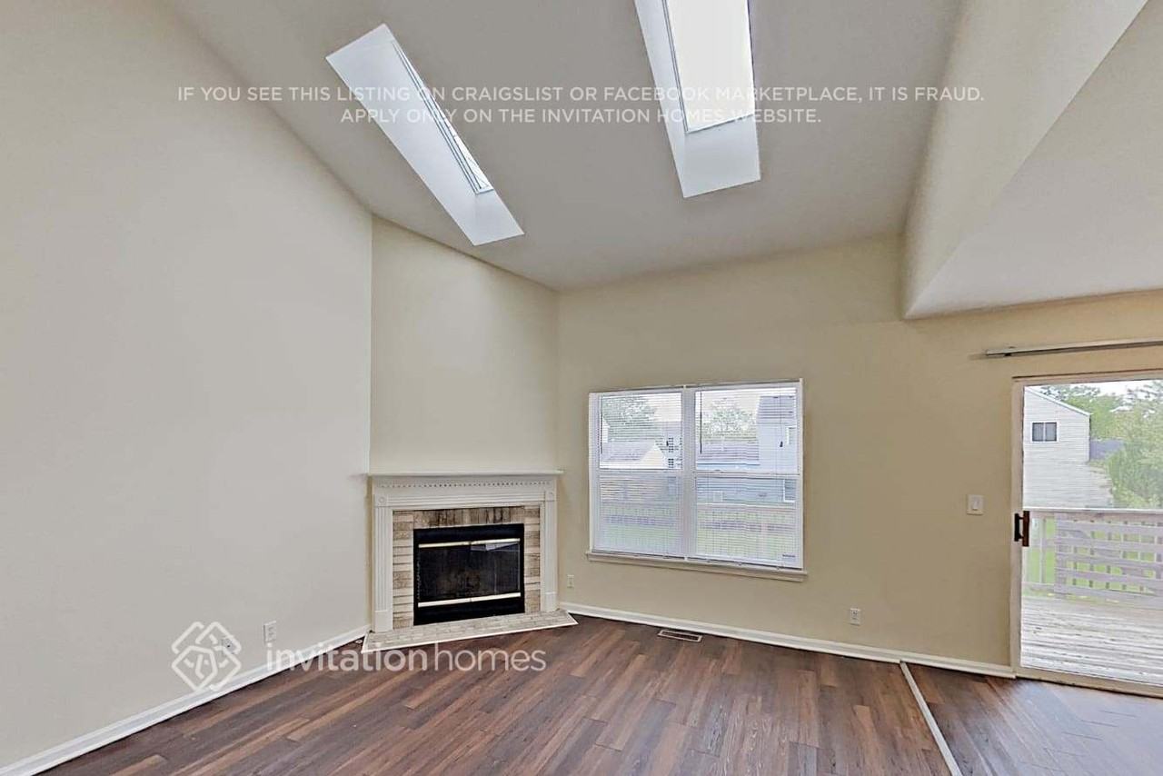 1743 Walnut Park Ln - Photo 6 of 14