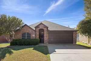 featured image of 2748 Thorncreek Ln