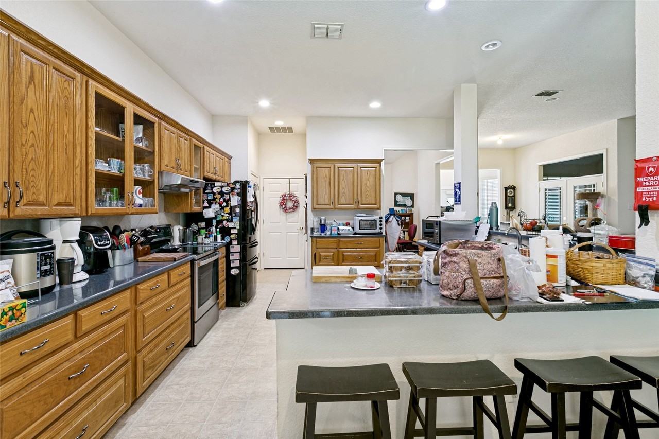 1425 Tobie Layne St - Photo 6 of 28