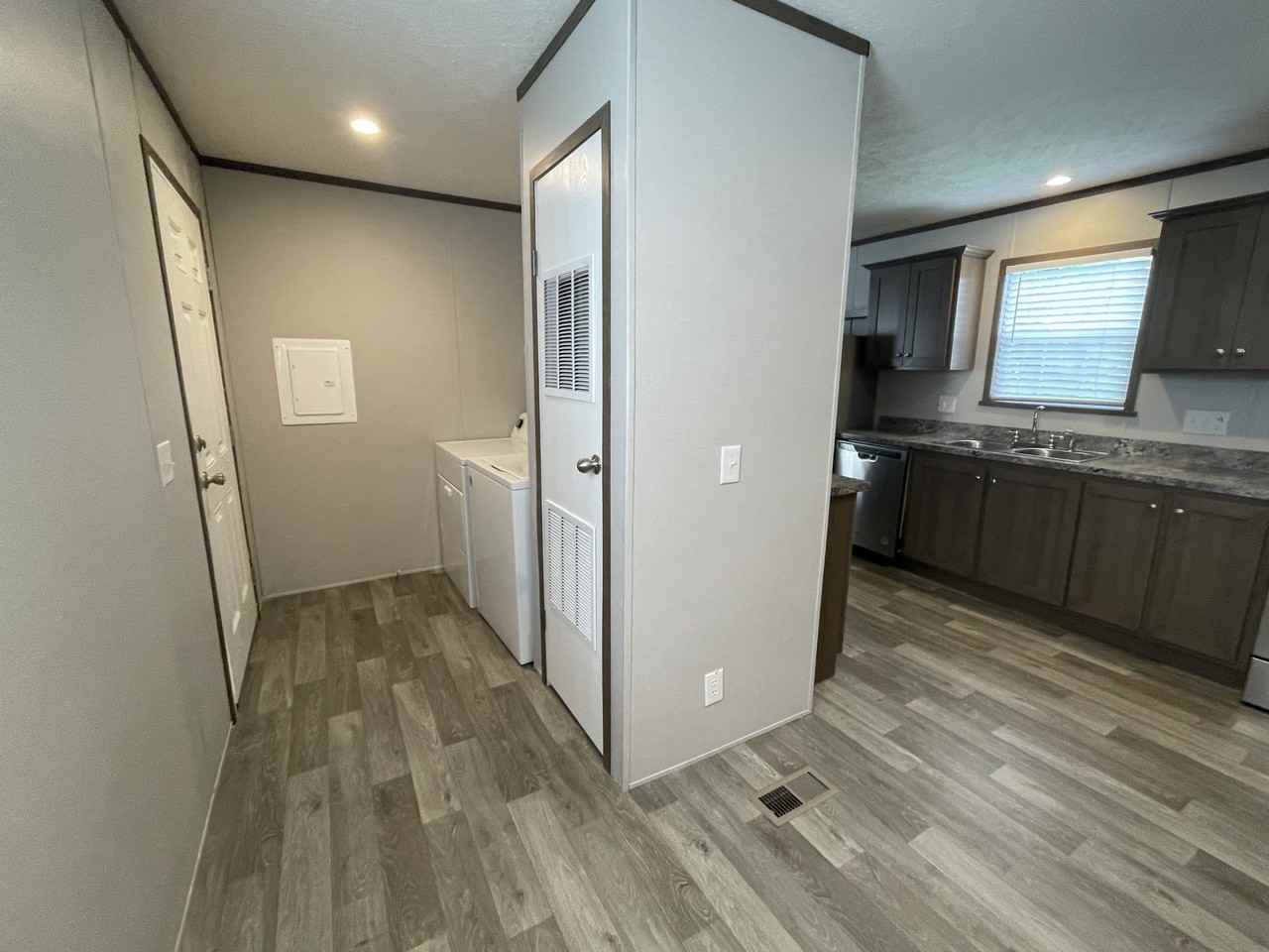 89 Elm #89 - Photo 6 of 14