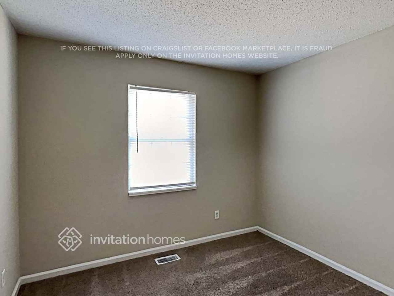 8626 Bodkin Ct - Photo 6 of 13