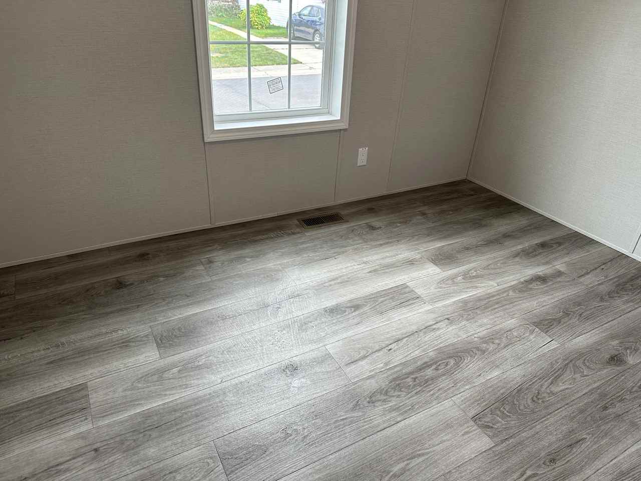 357 English Oak Lane #357 - Photo 4 of 9
