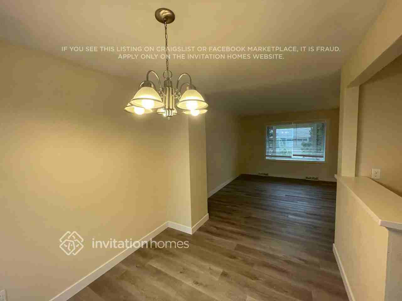 13157 E Dakota Ave - Photo 7 of 15
