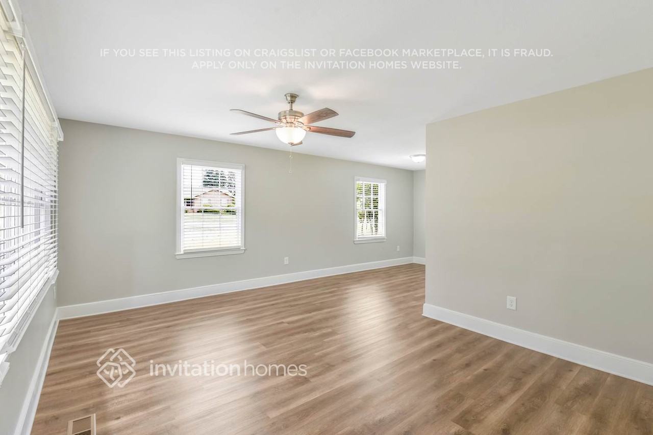 1940 Wildwood Dr - Photo 6 of 27