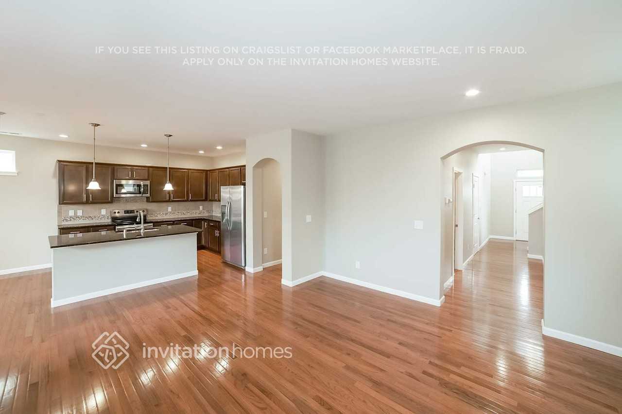 9123 196th Street Ct E - Photo 6 of 21