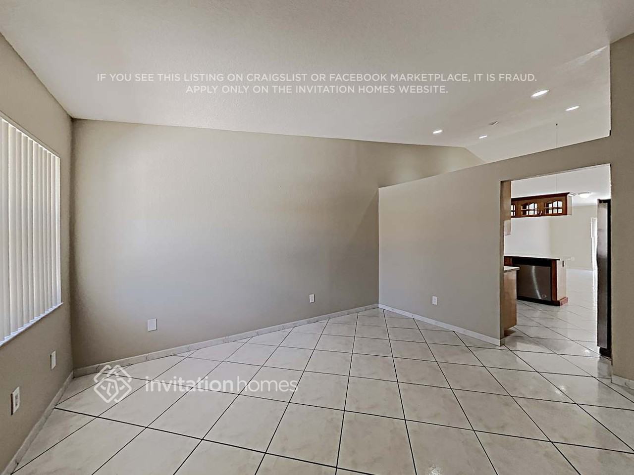 2124 W 54th St - Photo 3 of 21