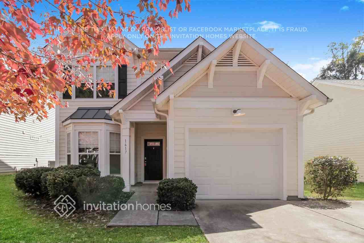 1617 Hammond Dr - Photo 2 of 16
