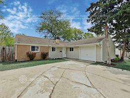 featured image of 1369 Westchester Dr