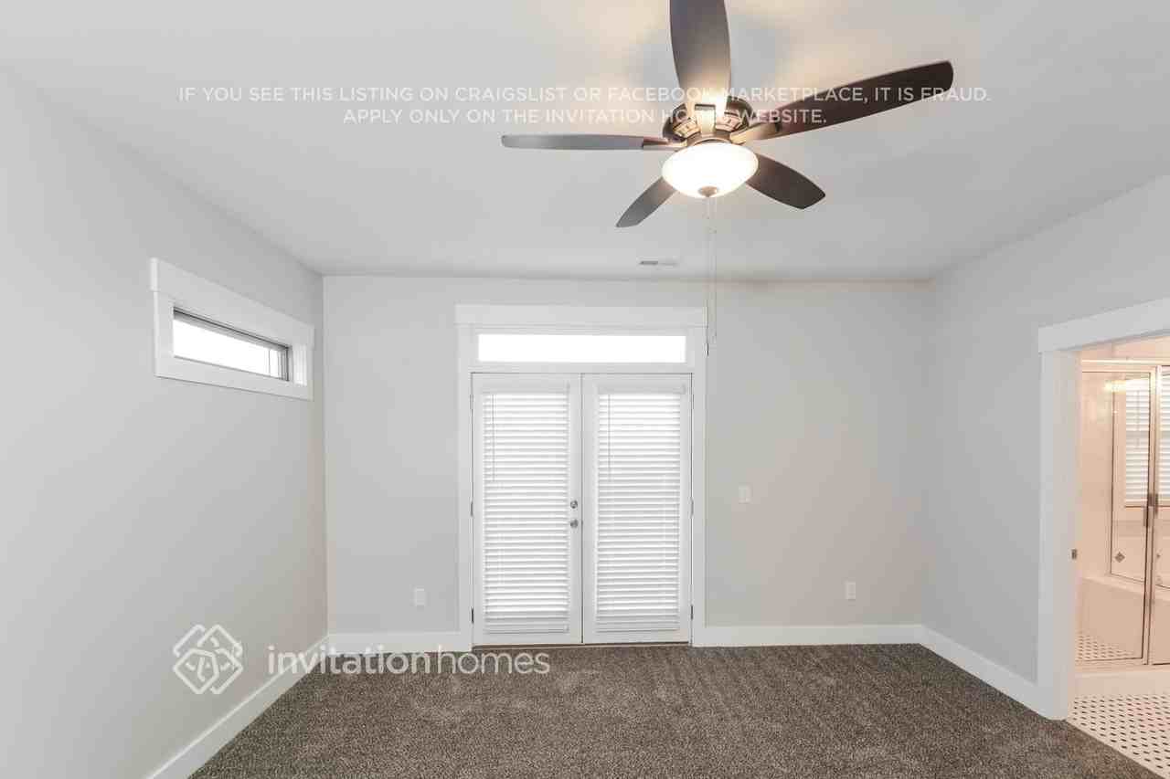 2397 Briar Chapel Pkwy - Photo 5 of 15