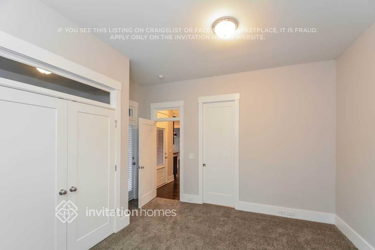 2397 Briar Chapel Pkwy - Photo 7 of 15