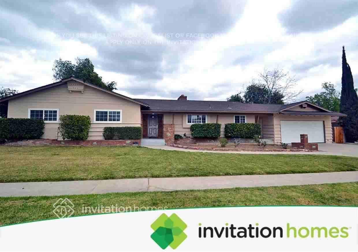 957 N Primrose Ave - Photo 2 of 5