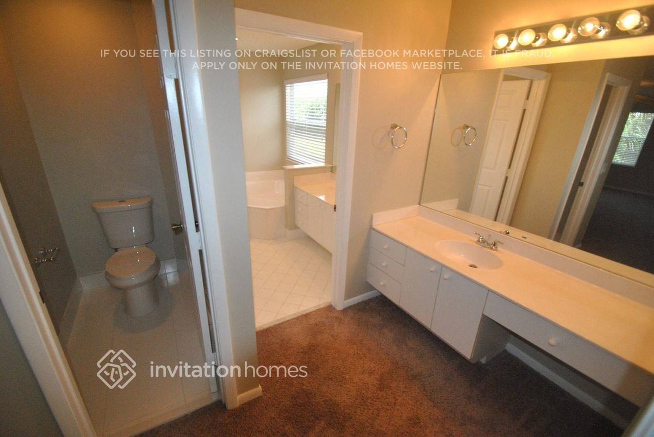 9684 Tavernier Dr - Photo 5 of 7