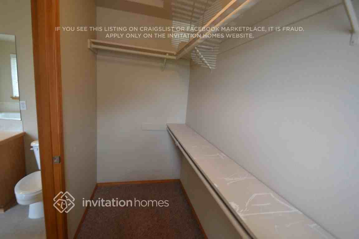 1705 Peach Park Ln - Photo 5 of 11