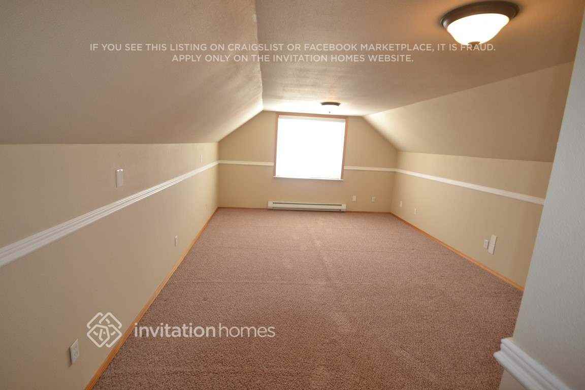 1705 Peach Park Ln - Photo 3 of 11
