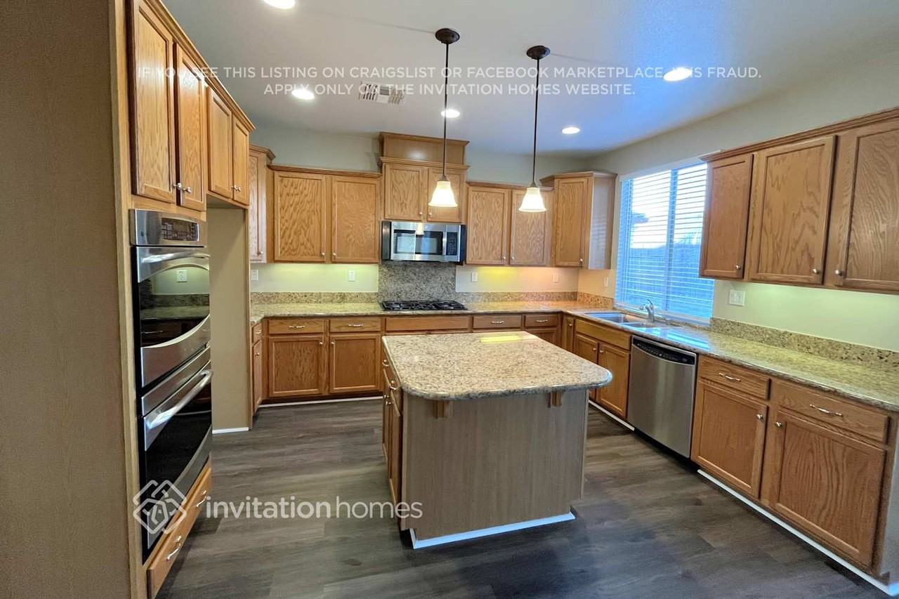 4039 Huston Way - Photo 4 of 9