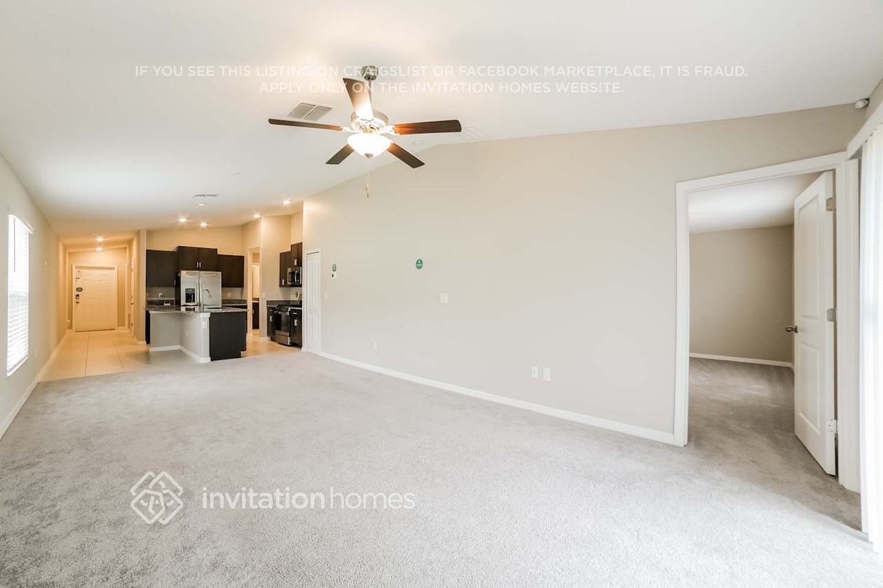 3712 86th St E - Photo 4 of 17