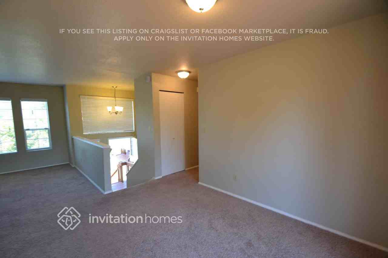 28324 229th Ave Se - Photo 2 of 14