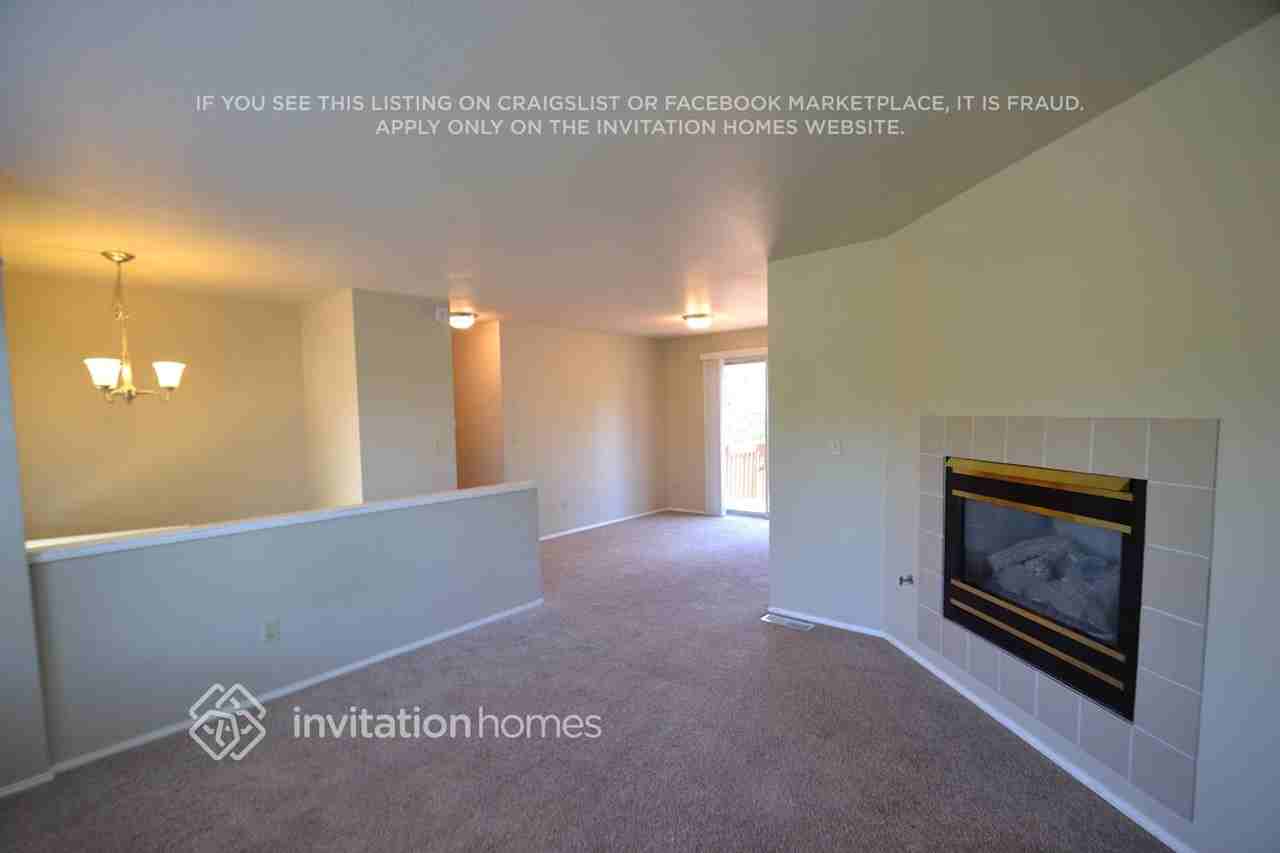 28324 229th Ave Se - Photo 4 of 14