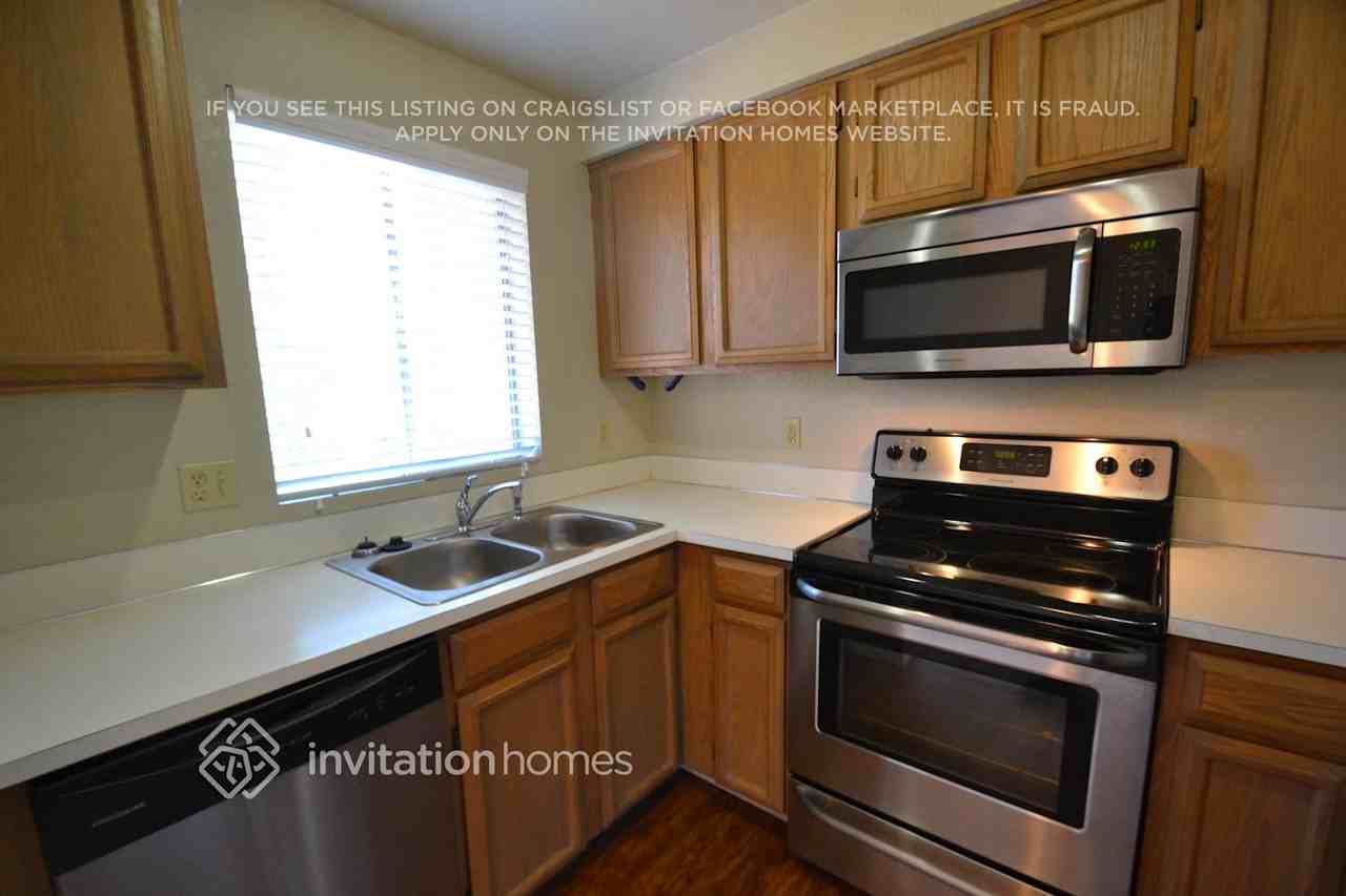28324 229th Ave Se - Photo 7 of 14