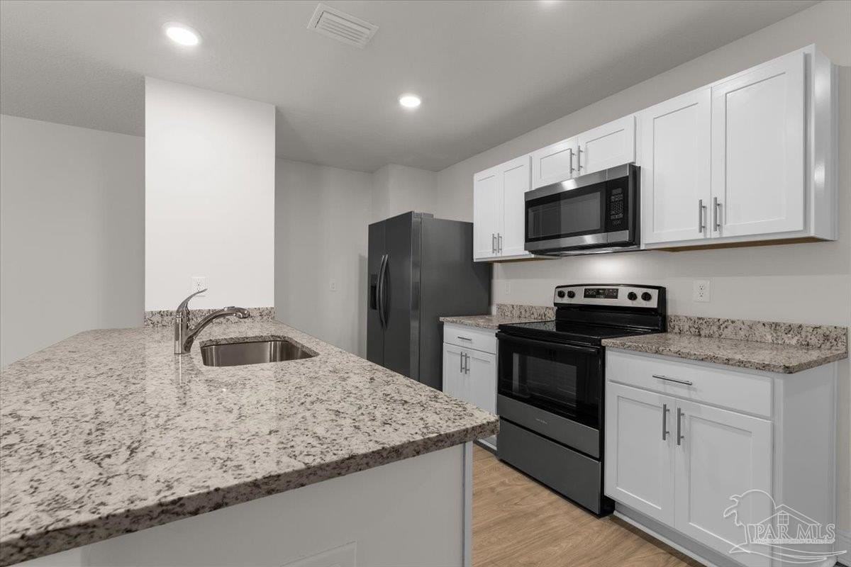 1116 Coniferous Ave - Photo 3 of 29